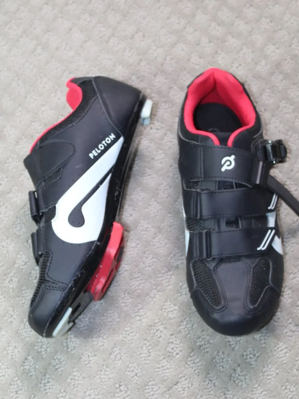 Peloton Cycling Shoes (Black/White) - Size 41/Men's 8/Women's 10